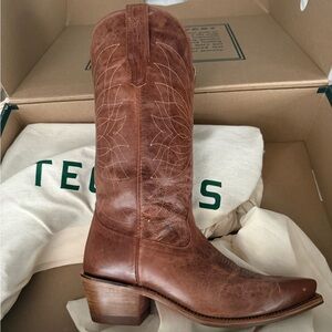 Tecovas The Annie Monarch Boots